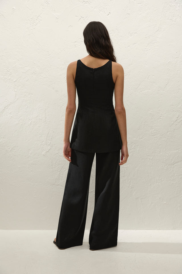 Syna Top Black - Final Sale