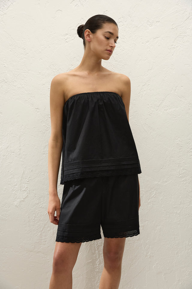 Filomena Short Fiore Lace Black