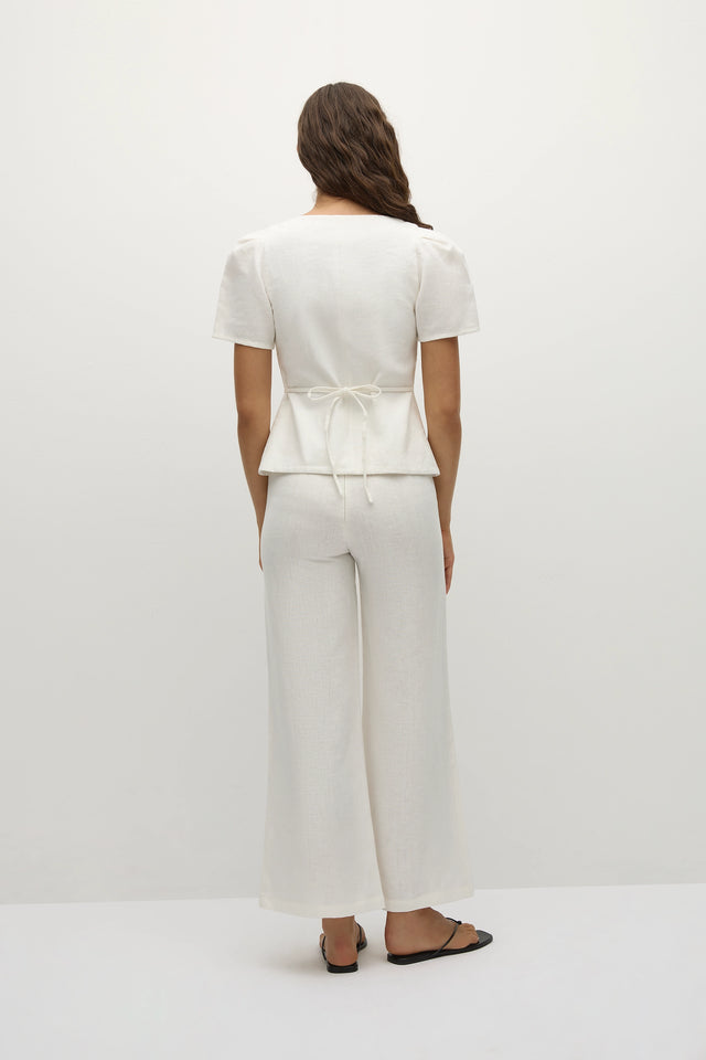 Audrey Vest White