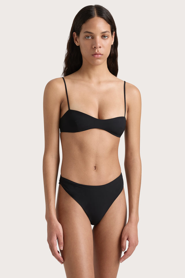 Evora Bikini Top Black