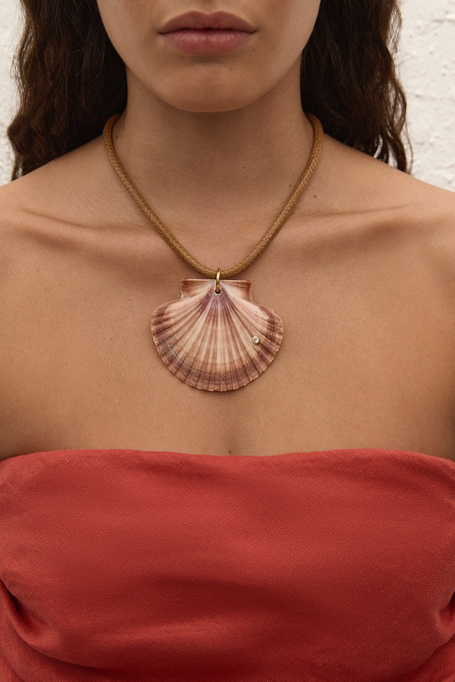 Scallop Necklace