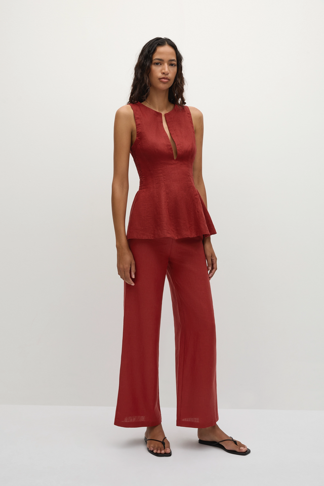 Syna Pant Deep Red