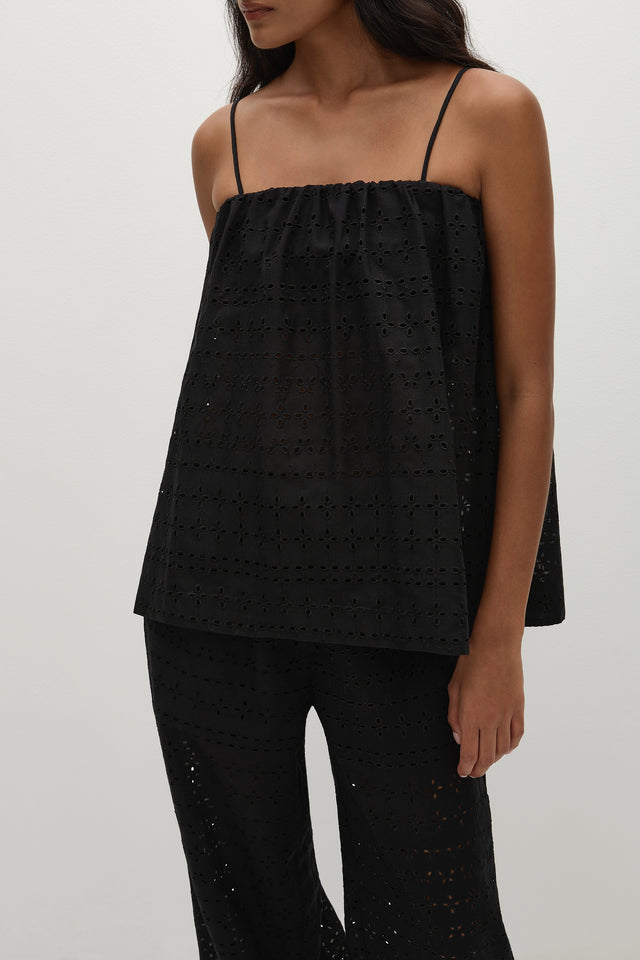 Navia Top Agnes Broderie Anglaise Black