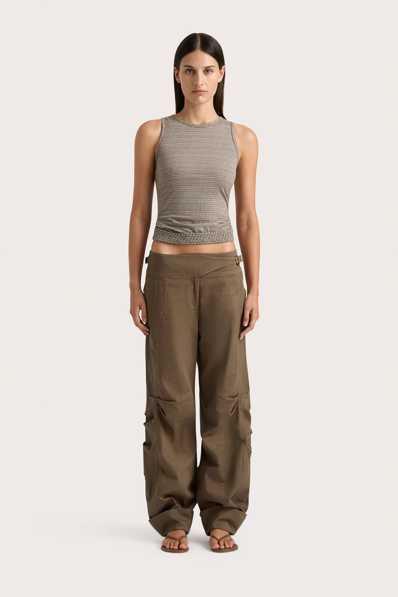 CLASSIC CONFIDENCE WOVEN PANTS