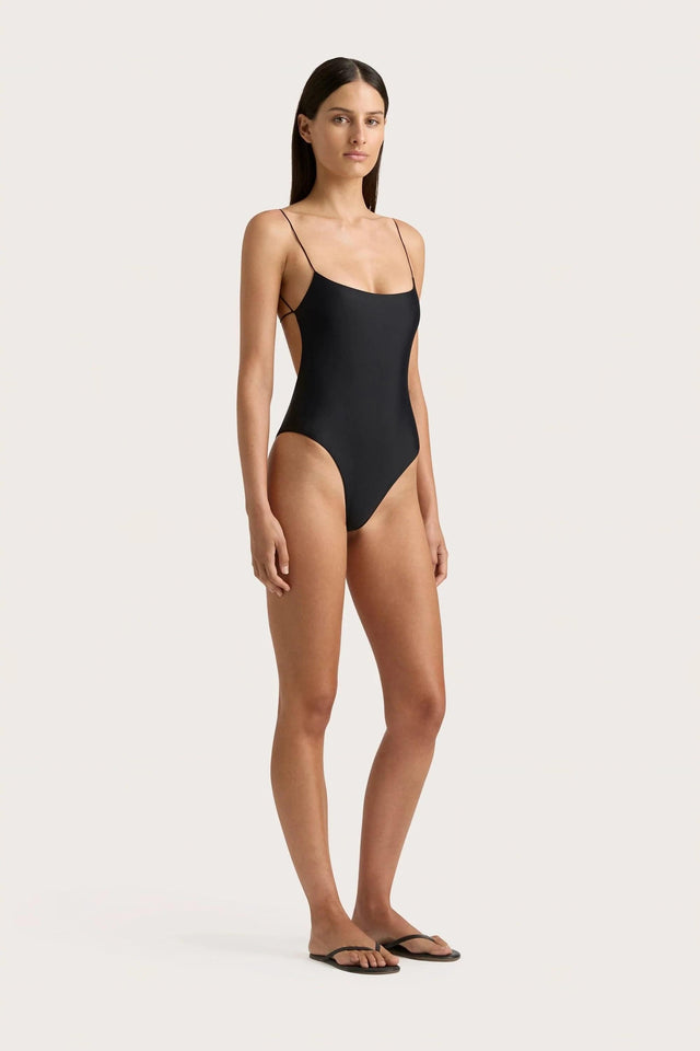 Elea One Piece Black